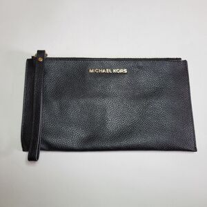 Pre-owned Michael Kors Jet Set Leather Large Wristlet
